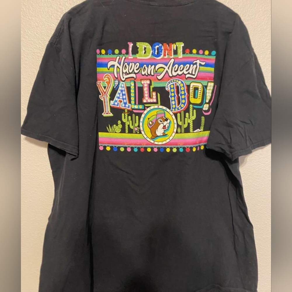 Buc-ees Tshirt - Picture 2 of 2